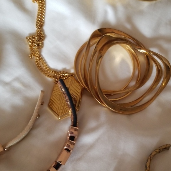 Lot of jewely - Picture 2 of 3